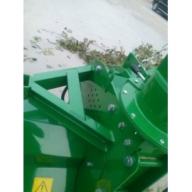 Broyeur de Branches et végétaux GEO ECO 17H - Ameneurs Hydrauliques – Prise de force tracteur