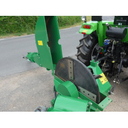 Broyeur de branches et végétaux GEO ECO22 ECO 22-Z PRO - 20 cm Ameneurs hydrauliques - Prise de force tracteur