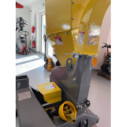 Broyeur de Branches BX42S - BX42SJ – Prise de force - tracteur – 13cm